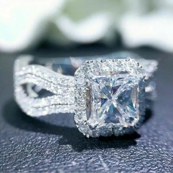 Elegant 925 Silver Rings for Women Cubic Zirconia - Picture 2 of 4